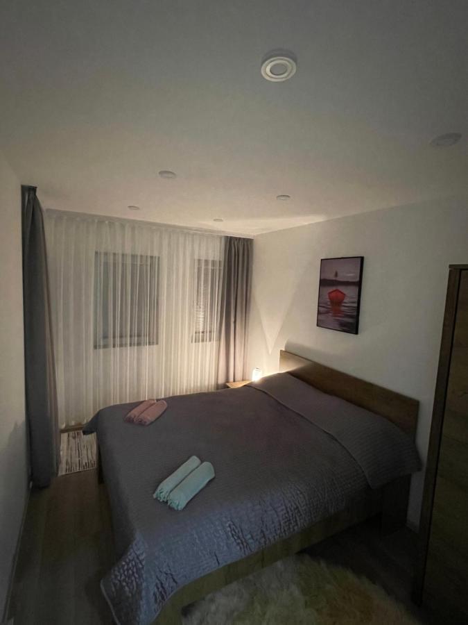 נובי פאזאר Luna Apartment מראה חיצוני תמונה