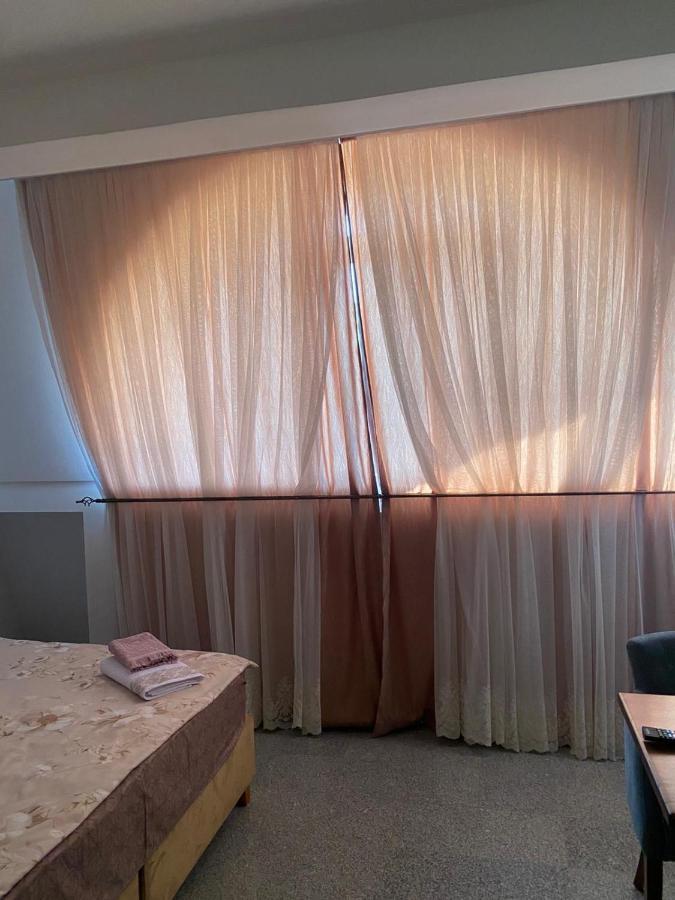 נובי פאזאר Luna Apartment מראה חיצוני תמונה