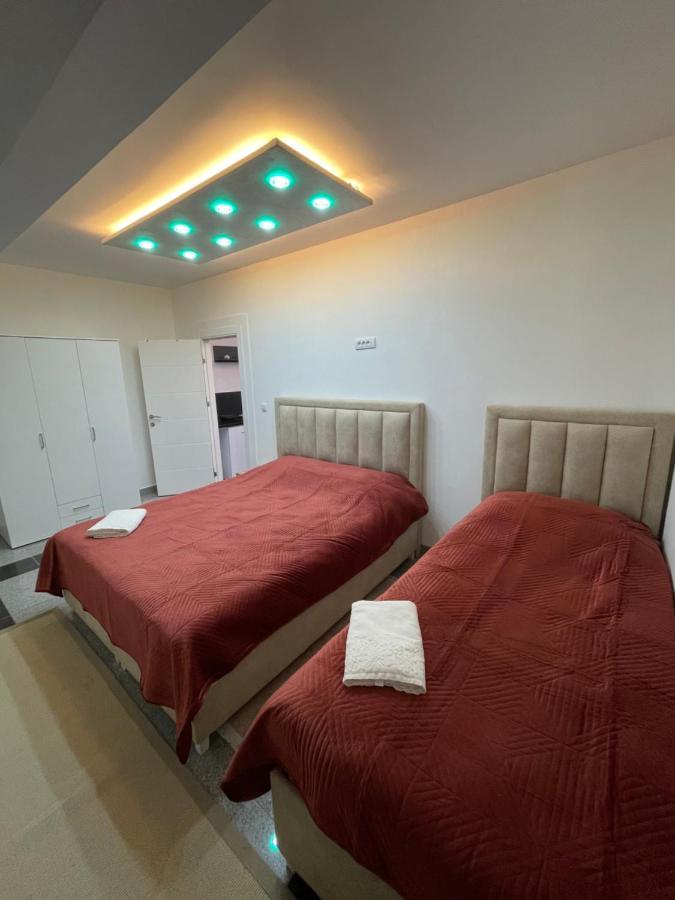 נובי פאזאר Luna Apartment מראה חיצוני תמונה